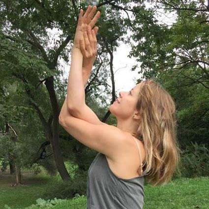 Fluid Flow Yoga class